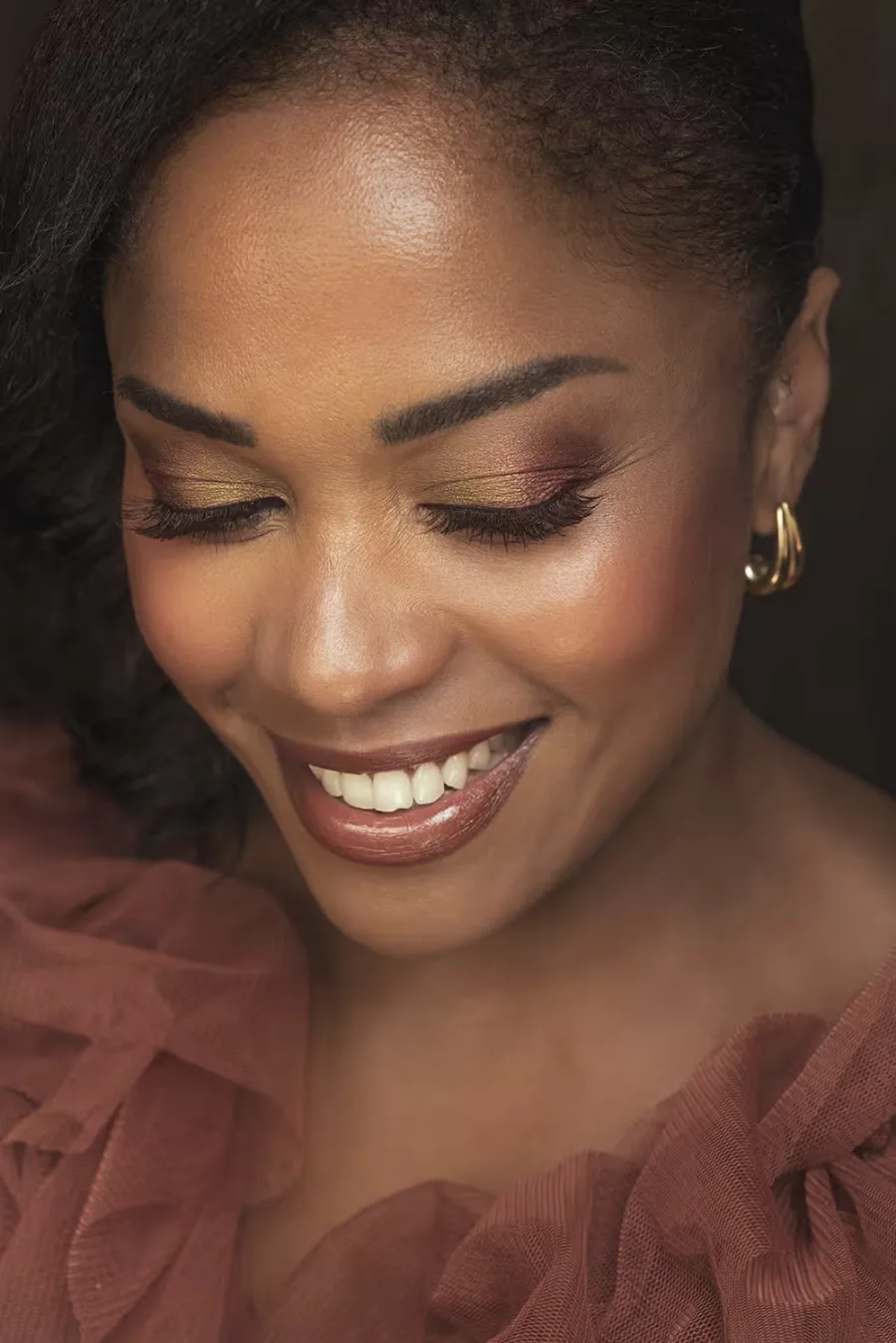 Editorial beauty makeup by Lovina Riahi